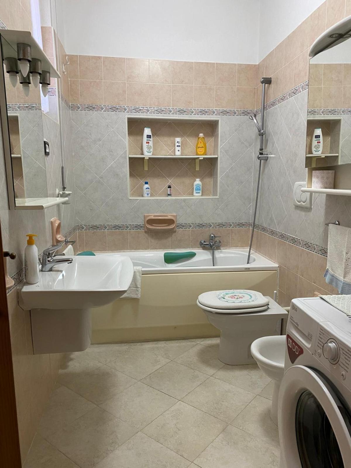 Lemon House Apartment Sassari Exterior photo